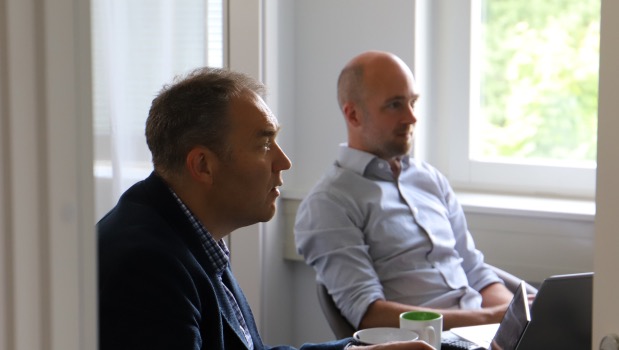 Linserv employees Linserv employees